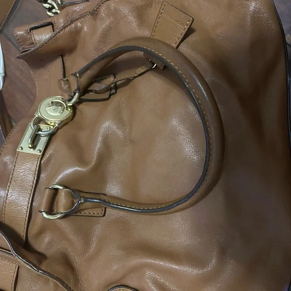 The Michael Kors Hamilton Large Leather Tote - Picture 3 of 8